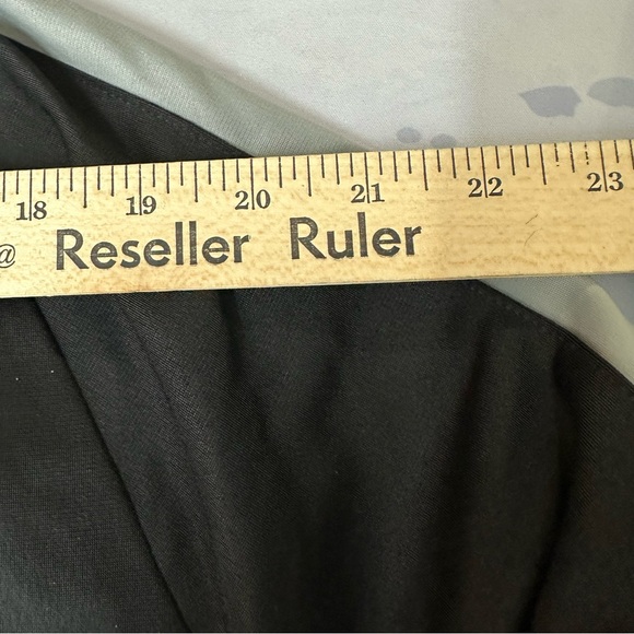 NWT Mens Xersion Quick Dri Gym Workout Jacket Black w/gray stripes Large - Picture 4 of 6